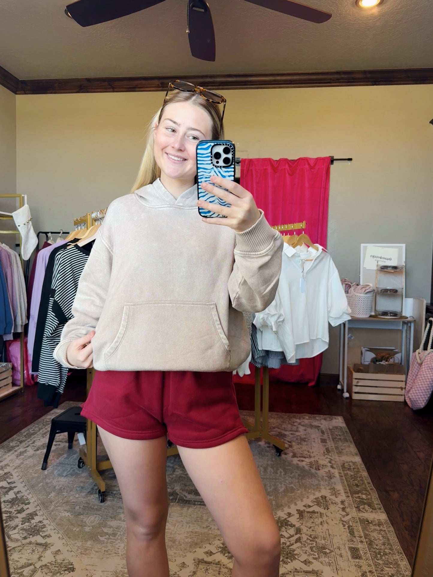 Sunday Chill Hoodie In Ash Mocha