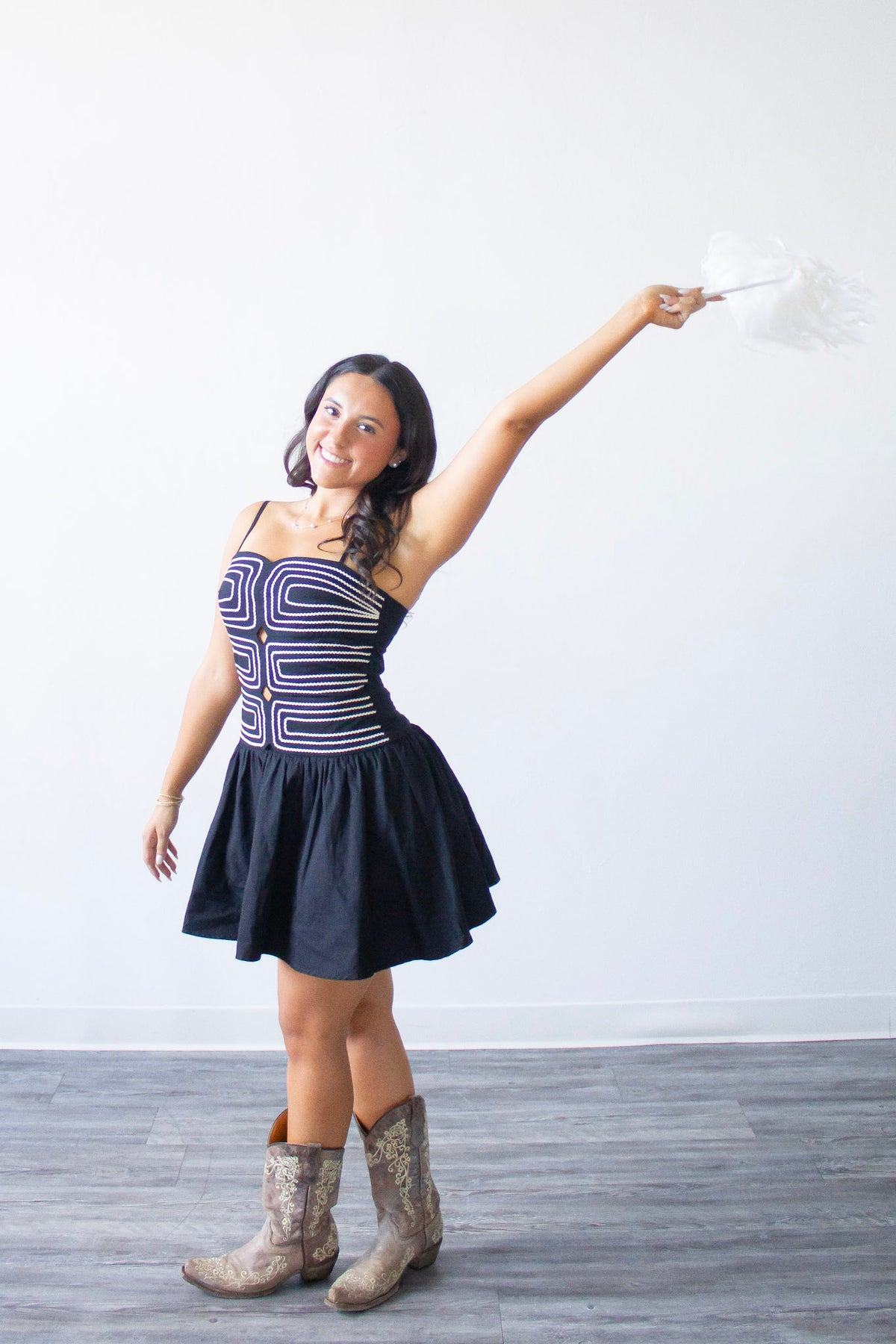 The Bri Mini Dress - Black/White