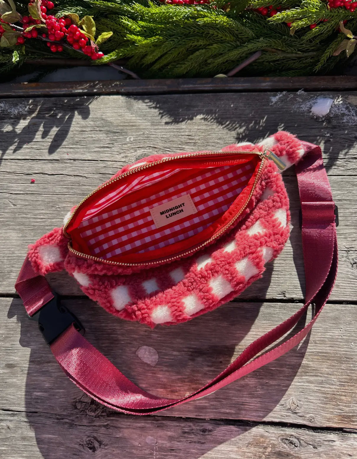 Waffle Check Bag in Berry Cream
